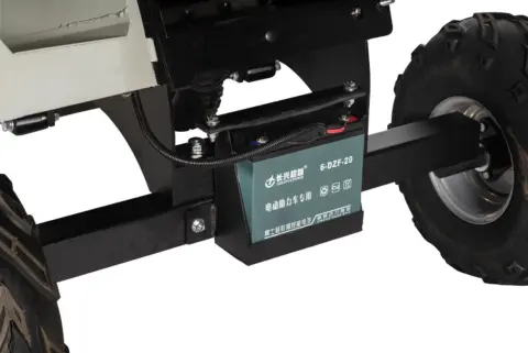 LUMAG RAMBO-HC15PRO Benzin-Trommelhäcksler mit Pendelachse