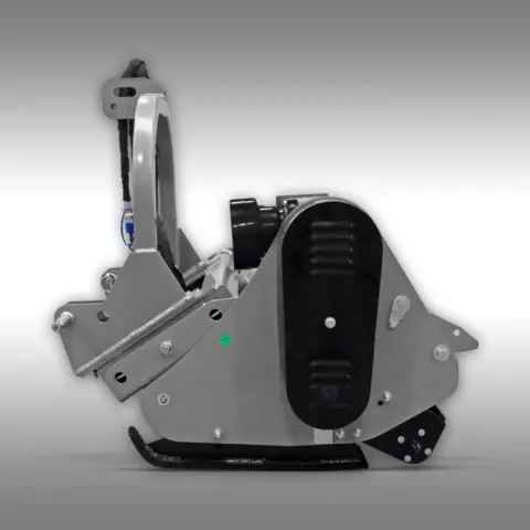 JANSEN EFGCH-155 Schlegelmulcher mit hydraulischer Seitenverschiebung